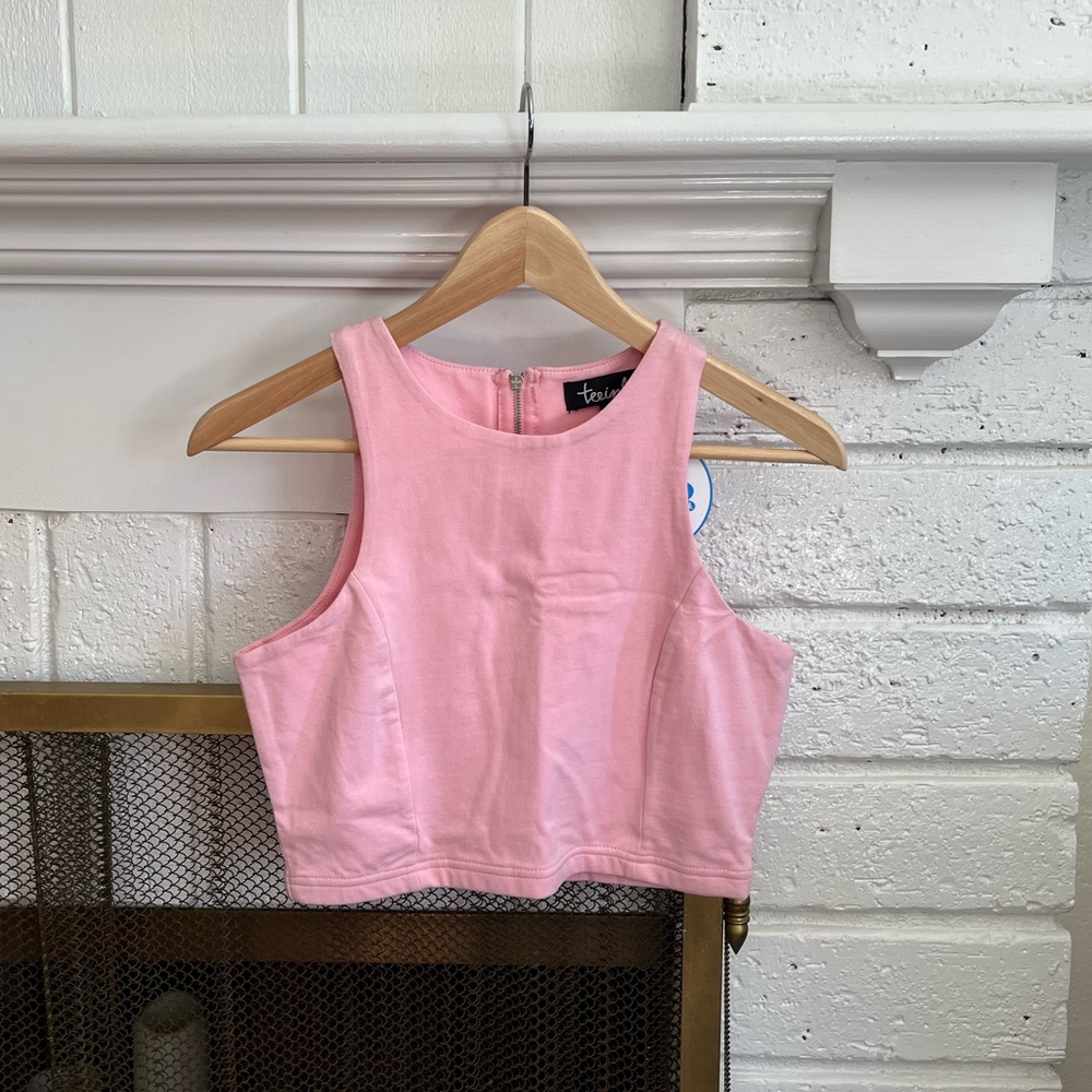 🌻3 for $25 SALE🌻- Teeink Zipped Back Crop Top - Size Small